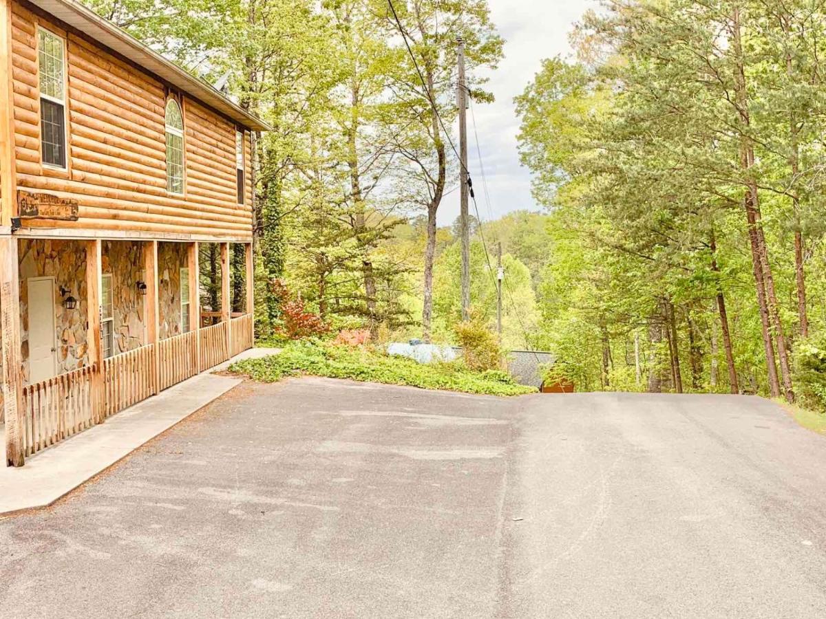Lazy Bear Cabin Sevierville Exterior foto
